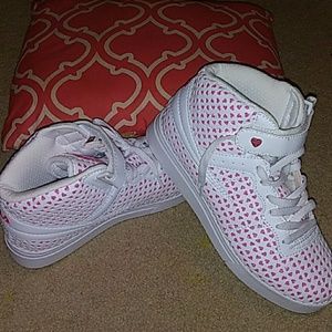 fila heart shoes
